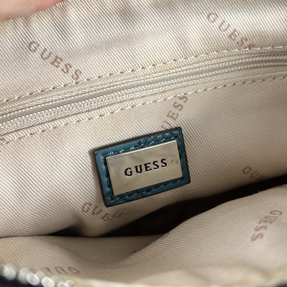 🎄NWT GUESS DOUBLE ZIPPER NINNETTE GREEN PINE CROSSBODY BAG - Picture 6 of 11